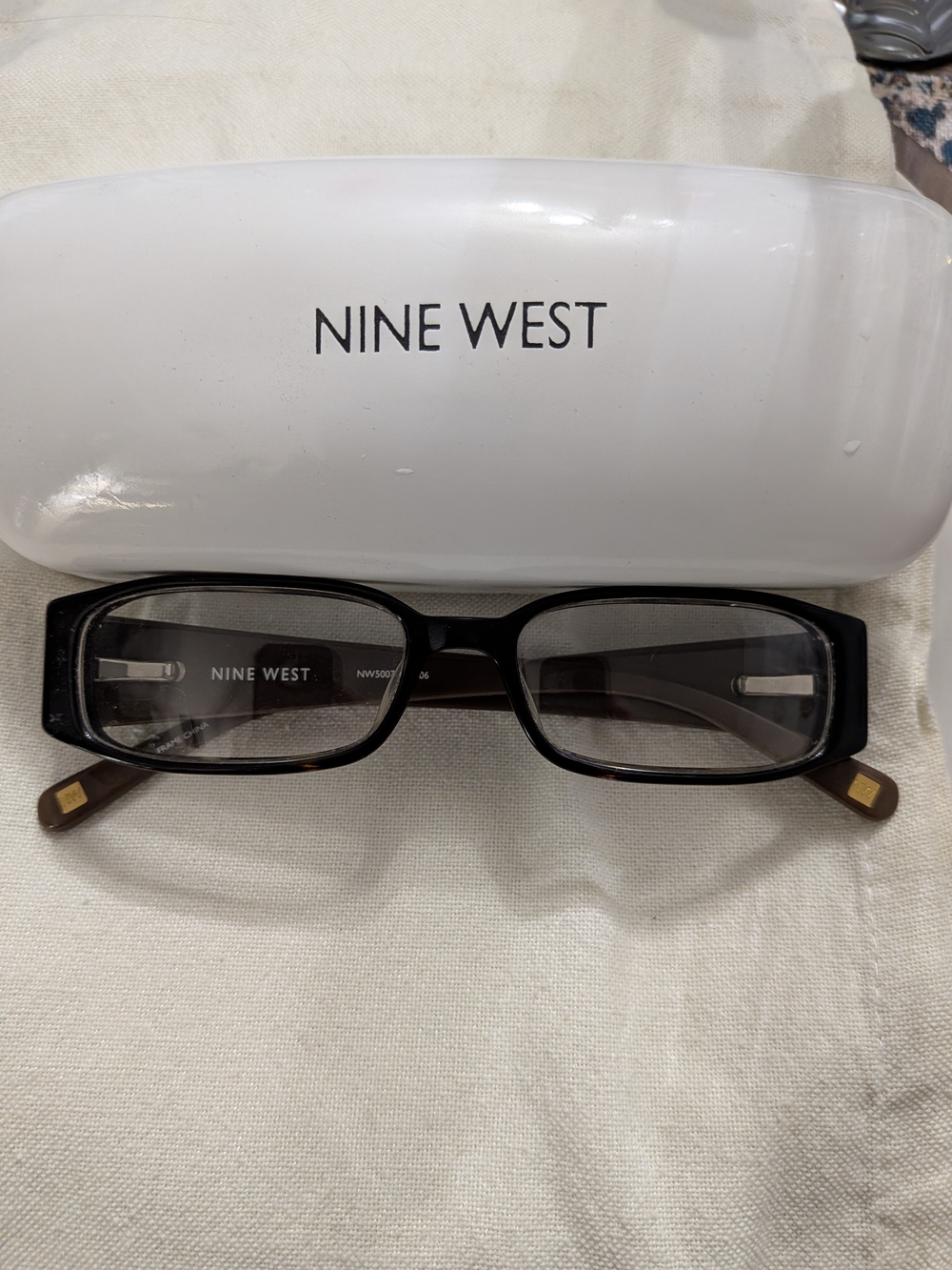 Nine West Women's Rectangular Reading Glasses in Black/Brown